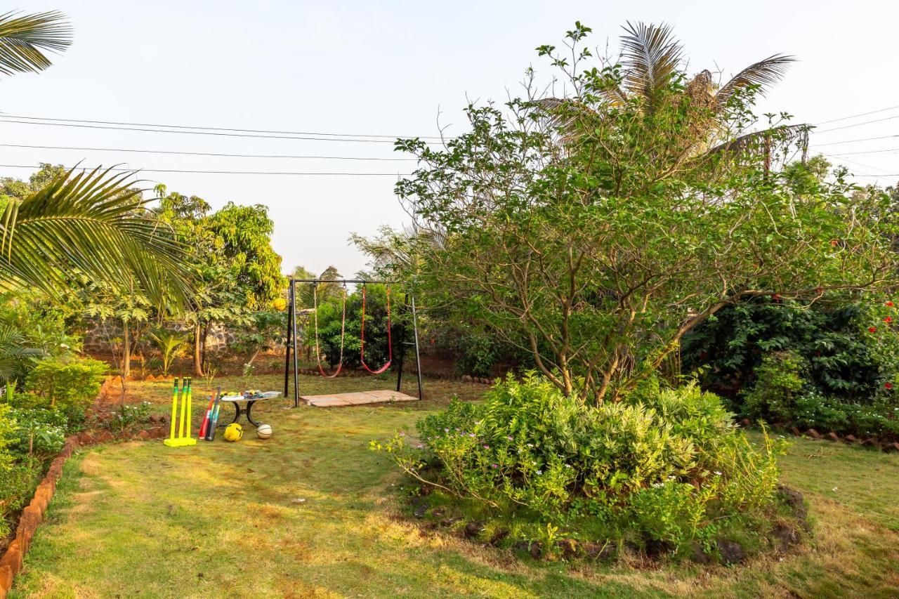 Saffronstays Apricus Farm, Karjat Kültér fotó