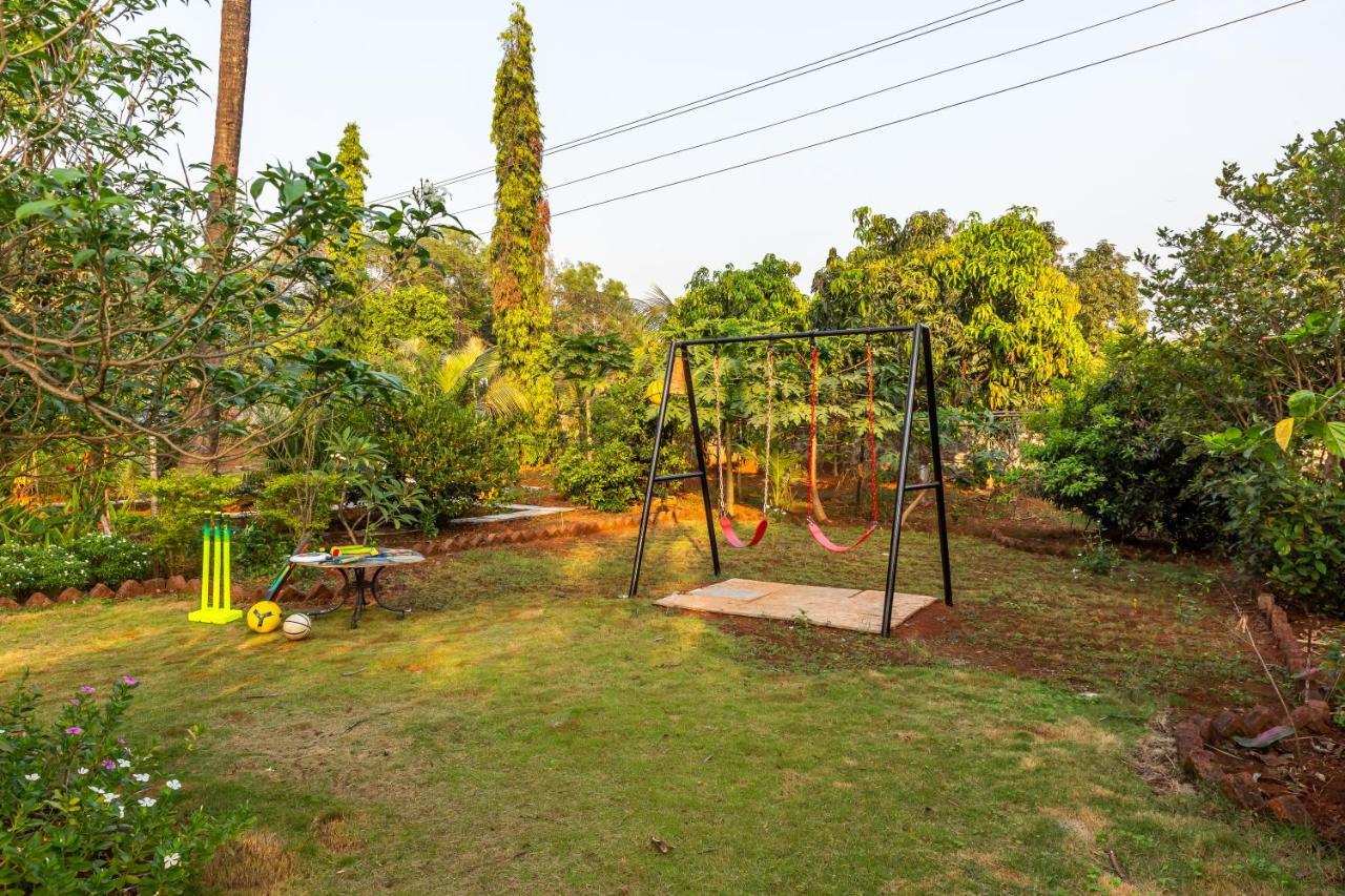Saffronstays Apricus Farm, Karjat Kültér fotó