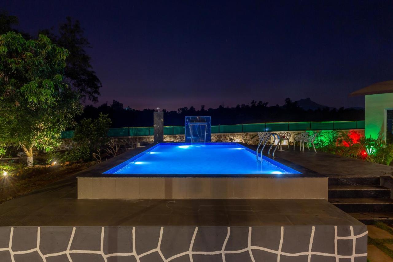Saffronstays Apricus Farm, Karjat Kültér fotó