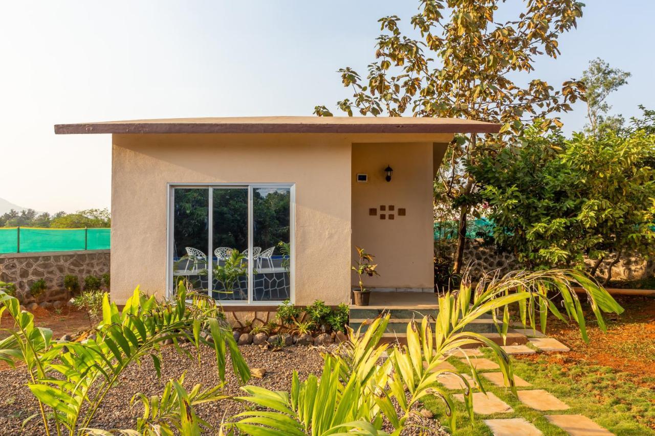 Saffronstays Apricus Farm, Karjat Kültér fotó